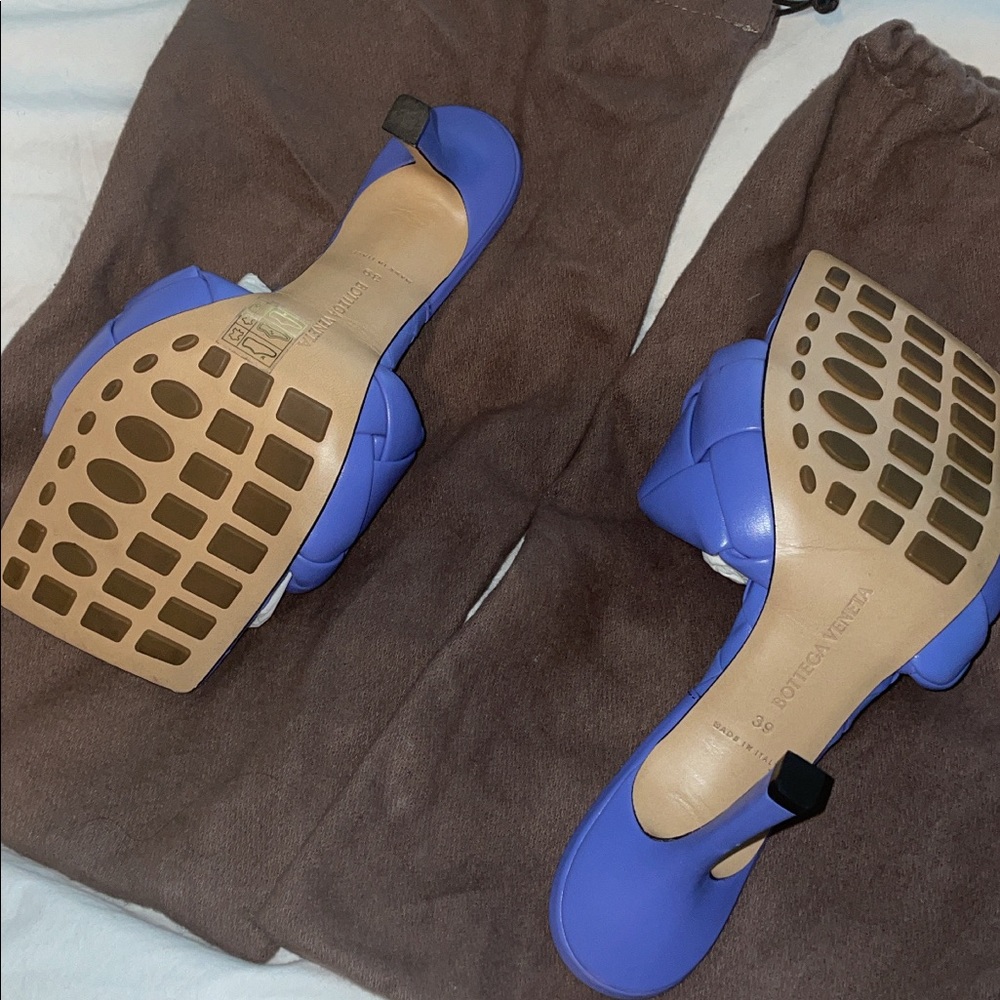 Bottega Veneta Lido Sandals